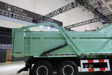 һ����� J6P 8X4 5.6�״��綯��ж��600.92kWhͼƬ