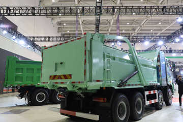 һ����� J6P 8X4 5.6�״��綯��ж��600.92kWhͼƬ