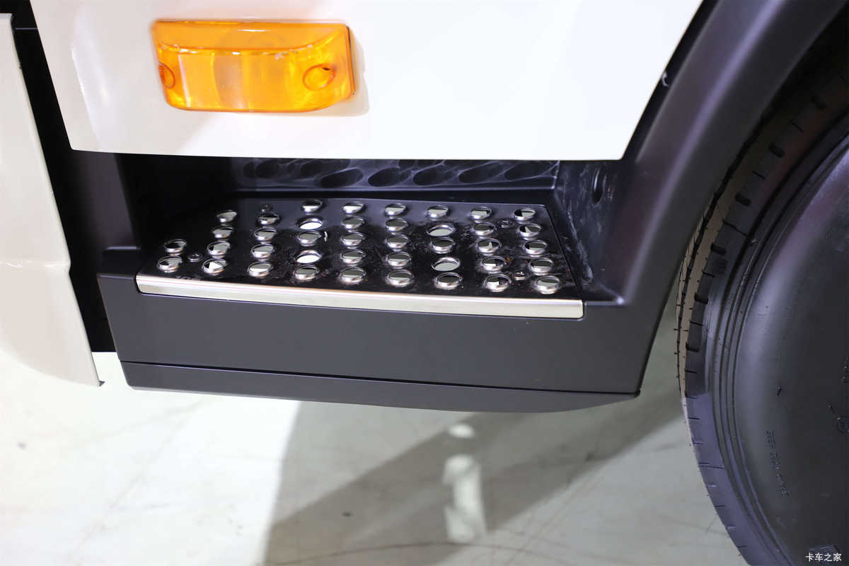 ��� ��6G ���ذ汱���� 4.5T 4.16�׵��Ŵ��綯��դʽ�Ῠ100.16kWh���
