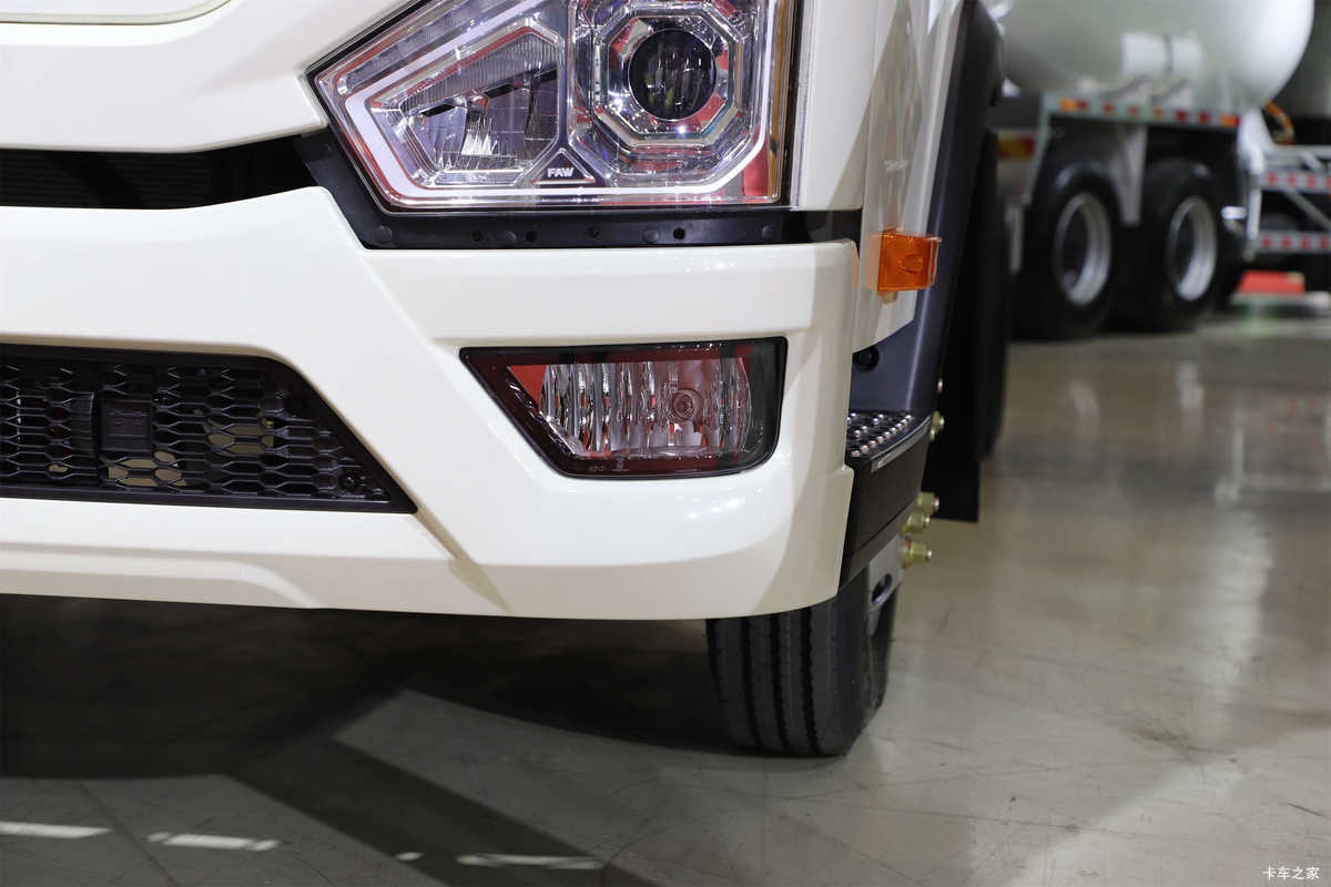 ��� ��6G ���ذ汱���� 4.5T 4.16�׵��Ŵ��綯��դʽ�Ῠ100.16kWh���