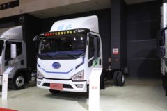 解放 虎6G 复合版 4.5T 单排纯电动冷藏车120.27kWh