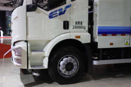 一汽解放底盘&nbsp;扫路车外观图片