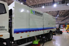 一汽解放 J6L 4X2 纯电动洗扫车(中联牌)(ZBH5180TXSCABEVA)