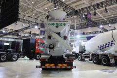 一汽解放 J6L 8X4 7.08方纯电动混凝土搅拌车350kwh