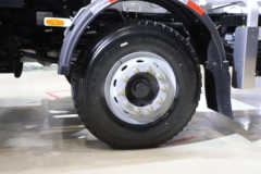 一汽解放 J6L 8X4 7.08方纯电动混凝土搅拌车350kwh