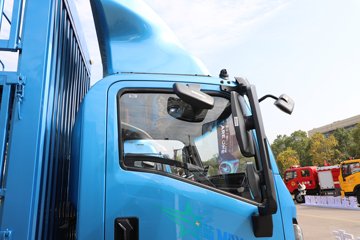 �й����� ���� ����Max 4.5T 4.18�׵��Ŵ��綯��դʽ�Ῠ132kWhͼƬ