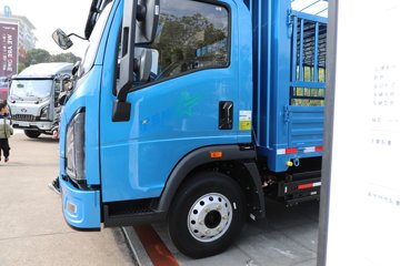 �й����� ���� ����Max 4.5T 4.18�׵��Ŵ��綯��դʽ�Ῠ132kWhͼƬ