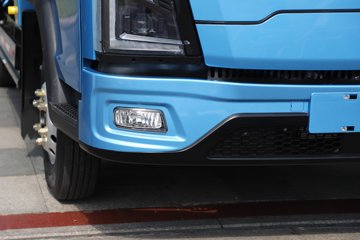 �й����� ���� ����Max 4.5T 4.18�׵��Ŵ��綯��դʽ�Ῠ132kWhͼƬ