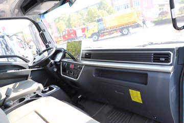 �й����� ���� ����Max 4.5T 4.18�׵��Ŵ��綯��դʽ�Ῠ132kWhͼƬ