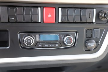 �й����� ���� ����Max 4.5T 4.18�׵��Ŵ��綯��դʽ�Ῠ132kWhͼƬ