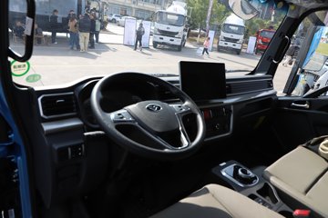 �й����� ���� ����Max 4.5T 4.18�׵��Ŵ��綯��դʽ�Ῠ132kWhͼƬ
