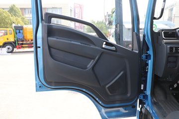 �й����� ���� ����Max 4.5T 4.18�׵��Ŵ��綯��դʽ�Ῠ132kWhͼƬ