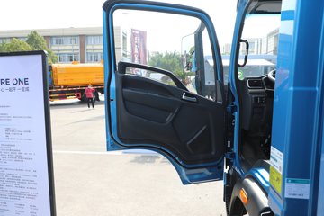 �й����� ���� ����Max 4.5T 4.18�׵��Ŵ��綯��դʽ�Ῠ132kWhͼƬ