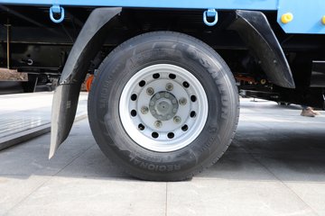 �й����� ���� ����Max 4.5T 4.18�׵��Ŵ��綯��դʽ�Ῠ132kWhͼƬ
