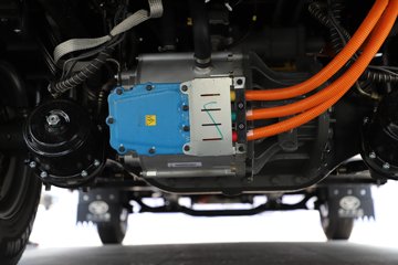 �й����� ���� ����Max 4.5T 4.18�׵��Ŵ��綯��դʽ�Ῠ132kWhͼƬ