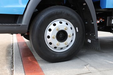 �й����� ���� ����Max 4.5T 4.18�׵��Ŵ��綯��դʽ�Ῠ132kWhͼƬ