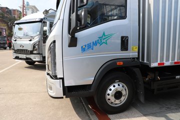 �й����� ���� ����Max 4.5T 4.18�׵��Ŵ��綯��ʽ�Ῠ140.95WhͼƬ