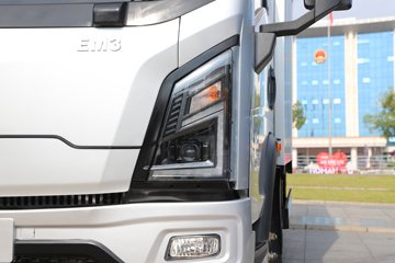 �й����� ���� ����Max 4.5T 4.18�׵��Ŵ��綯��ʽ�Ῠ140.95WhͼƬ