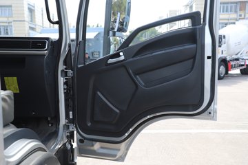 �й����� ���� ����Max 4.5T 4.18�׵��Ŵ��綯��ʽ�Ῠ140.95WhͼƬ