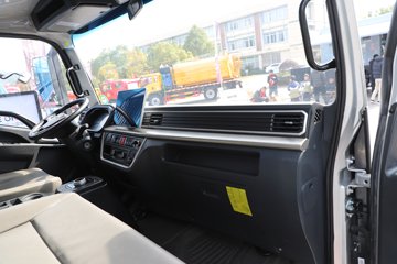 �й����� ���� ����Max 4.5T 4.18�׵��Ŵ��綯��ʽ�Ῠ140.95WhͼƬ