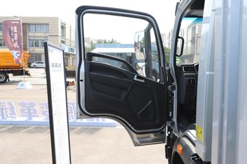 �й����� ���� ����Max 4.5T 4.18�׵��Ŵ��綯��ʽ�Ῠ140.95WhͼƬ