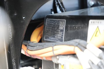 �й����� ���� ����Max 4.5T 4.18�׵��Ŵ��綯��ʽ�Ῠ140.95WhͼƬ