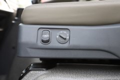 重汽豪曼 勇士EM3 12T 4X2 单排纯电动自卸车155.33kWh