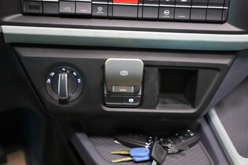 �ൺ��� ��JH6 600���� 8X4 9.5��AMT�Զ�����դʽ�ػ���ͼƬ