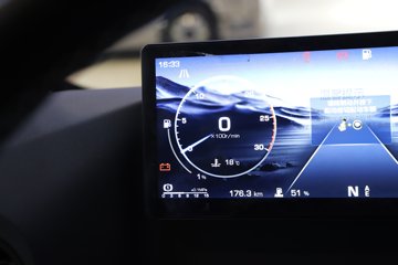 �ൺ��� ��JH6 600���� 8X4 9.5��AMT�Զ�����դʽ�ػ���ͼƬ