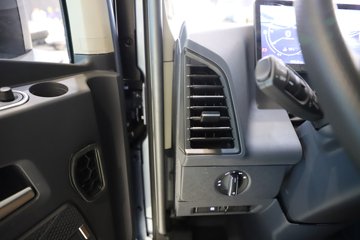 �ൺ��� ��JH6 600���� 8X4 9.5��AMT�Զ�����դʽ�ػ���ͼƬ