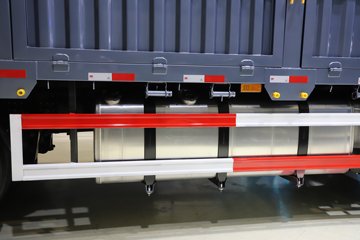 �ൺ��� ��JH6 600���� 8X4 9.5��AMT�Զ�����դʽ�ػ���ͼƬ