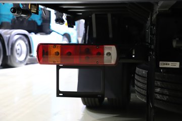 �ൺ��� ��JH6 600���� 8X4 9.5��AMT�Զ�����դʽ�ػ���ͼƬ