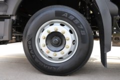 中国重汽 豪曼M5中卡 290马力 4X2 5.4米厢式载货车