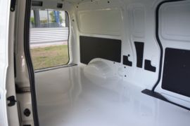 骏航ES8&nbsp;电动封闭厢货货厢图片