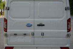 凯马 骏航ES8 3.2T 2座 5.265米纯电动封闭货车41.86kWh