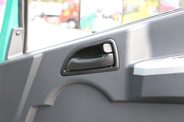 �������� ��ʿM1 �¸��� 142���� 4.15�׵��������ῨͼƬ