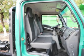 勇士M1&nbsp;载货车驾驶室                                               图片