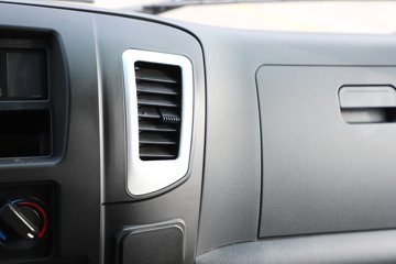 �������� ��ʿM1 �¸��� 142���� 4.15�׵��������ῨͼƬ