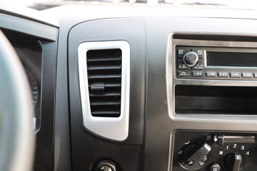 �������� ��ʿM1 �¸��� 142���� 4.15�׵��������ῨͼƬ