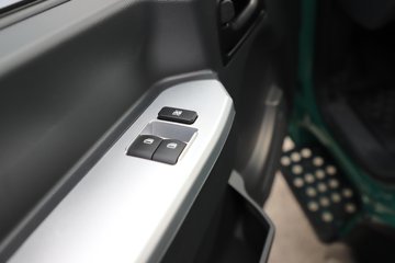 �������� ��ʿM1 �¸��� 142���� 4.15�׵��������ῨͼƬ