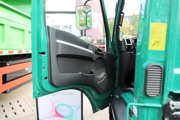 �������� ��ʿM1 �¸��� 142���� 4.15�׵��������ῨͼƬ