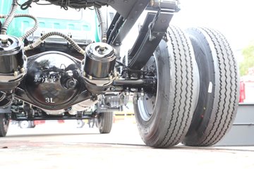 �������� ��ʿM1 �¸��� 142���� 4.15�׵��������ῨͼƬ