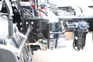 �������� ��ʿM1 �¸��� 142���� 4.15�׵��������ῨͼƬ