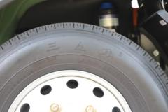 重汽豪曼 勇士EM1 4.5T 4X2 3.2米纯电动自卸车(ZZ3048K17ZBEV0)98.04kWh