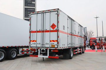 解放JH6&nbsp;爆破器材运输车外观图片