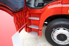 青岛解放 JH6 350马力 6X2 9.4米爆炸品运输车(百捷牌)