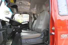 勇士M3&nbsp;自卸车驾驶室                                               图片