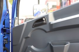 勇士M1&nbsp;自卸车驾驶室                                               图片