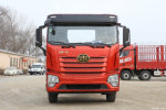 青岛解放 JK6中卡 240马力 4X2 6.75米栏板载货车