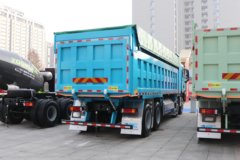 陕汽重卡 龙骁 菁英版 530马力 8X4 7.6米CNG自卸车